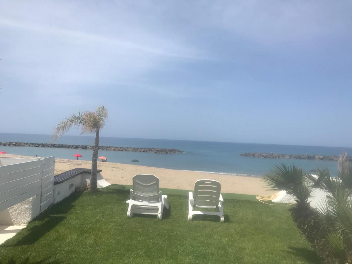 Villa A Diamante Sulla Spiaggia 벨베데레마리티모 외부 사진