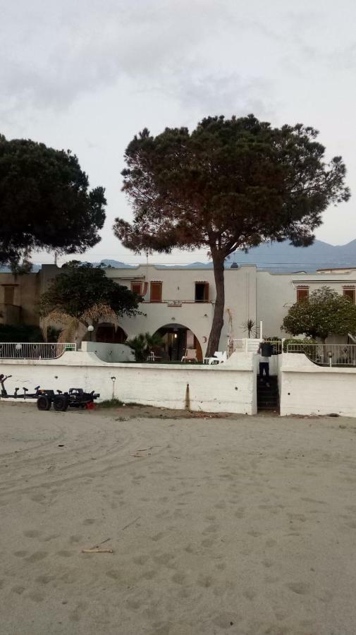 Villa A Diamante Sulla Spiaggia 벨베데레마리티모 외부 사진